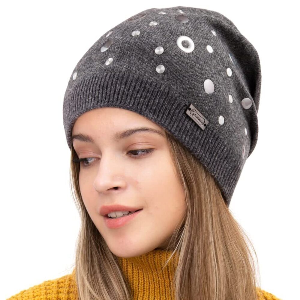 8100 Rivets and Eyelets Double Layers Wool Slouchy Beanies Knitted Hats
